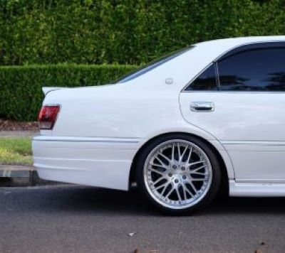 WALD style Toyota Crown Sedan GS/JZS 171/173/175