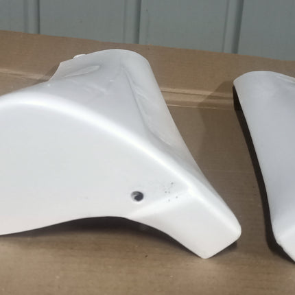 OEM rear pods X90/91/93 Toyota Mark II