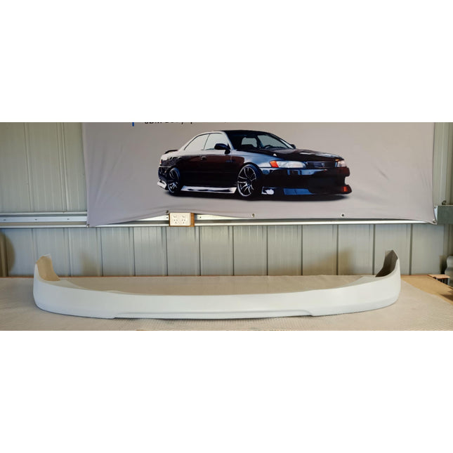 Modelista Front lip UZS 186/187 Toyota Crown Majesta